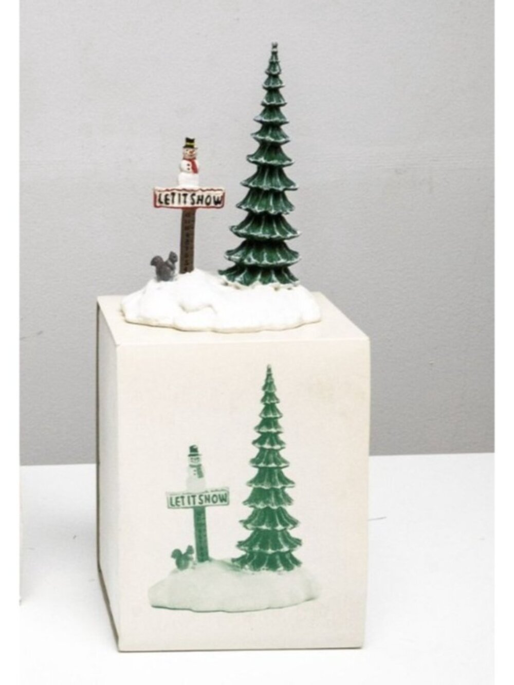 Department 56 LET IT SNOW Snowman Sign & Tree Village Accessory 5259-4 EUC